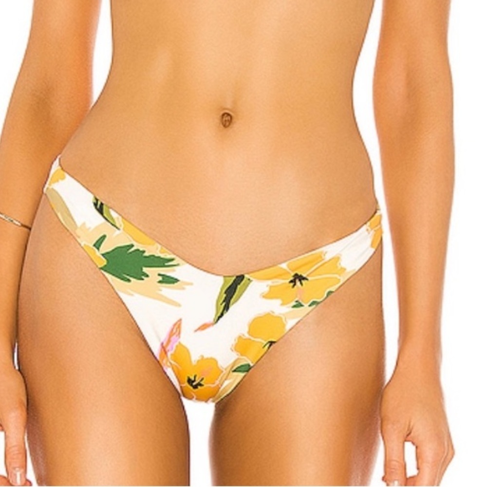 L Space Sandy Bikini Bottoms Size M